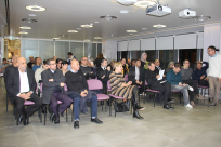  البلدية تعرض خطتها المقترحة لتطوير ملف التربية والتعليم أمام الشخصيات اليافية